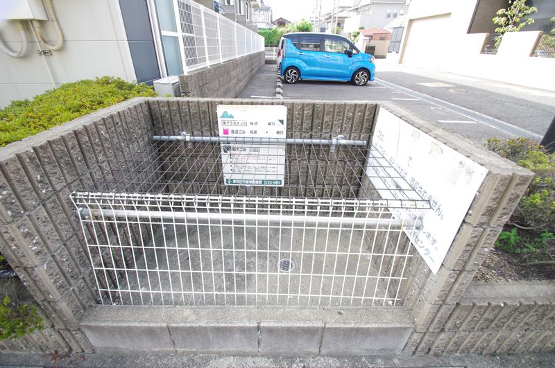 レオパレスメルツェ 共用部分
