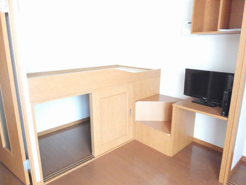レオパレス雅楽　蔵 収納