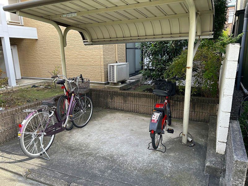 レオパレスクレスト笹塚 共用部分