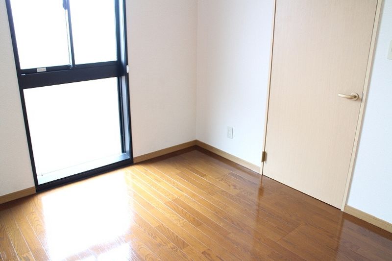 レオパレスＧＲＥＥＮ・ＶＩＥＷ 居間
