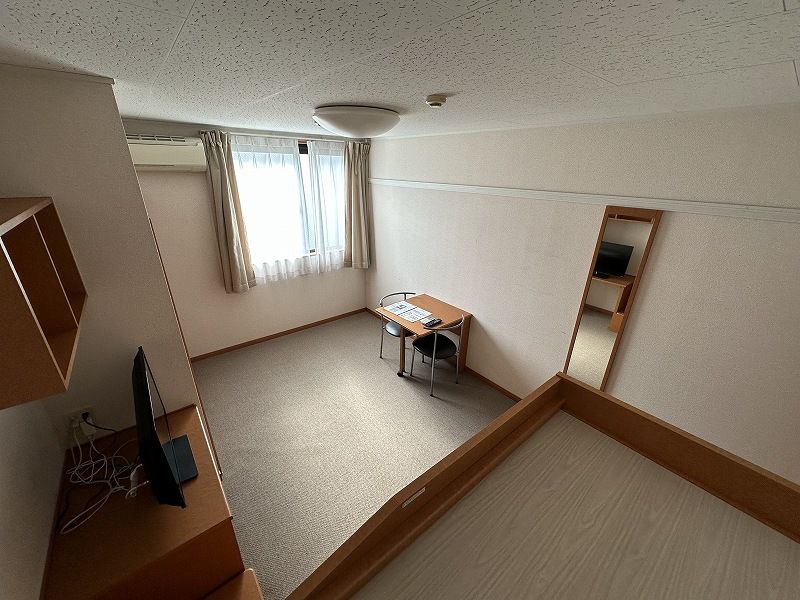 レオパレス一の沢 居間