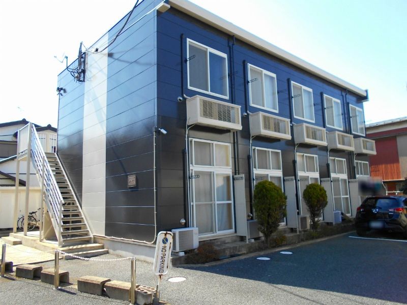 レオパレスヴィエント 外観