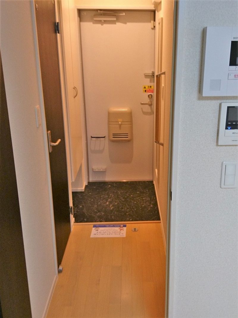 ミランダほほえみ 玄関