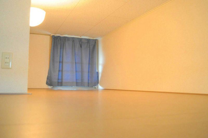 レオパレスＰｅａｌ　Ｓｑｕａｒｅ 収納