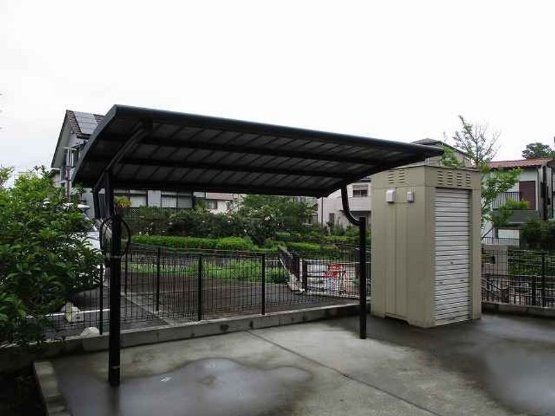 レオネクストドミールメディオ 共用部分