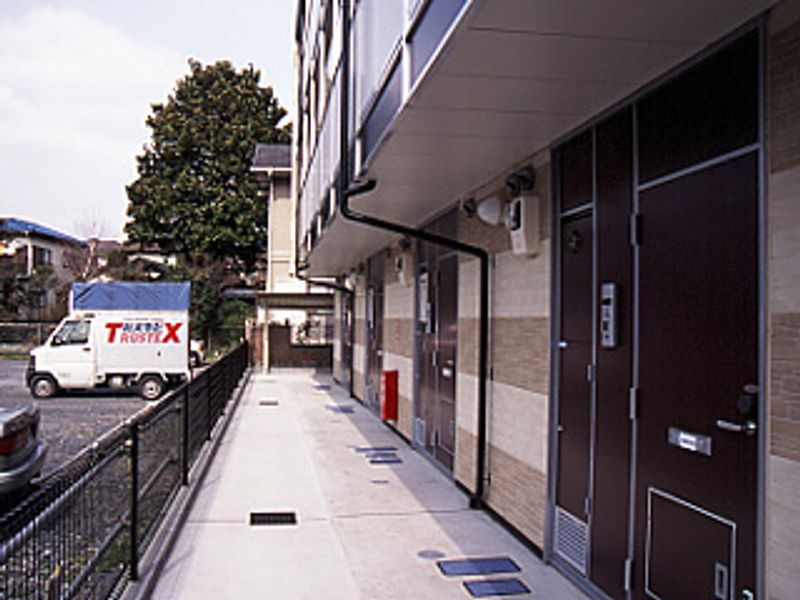 レオパレス紅葉 共用部分