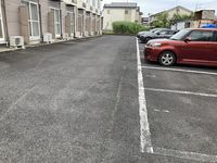 レオパレス萱場東 駐車場