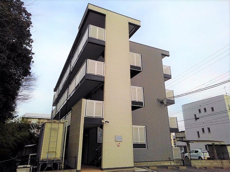 レオパレスエトワール　栗林 外観