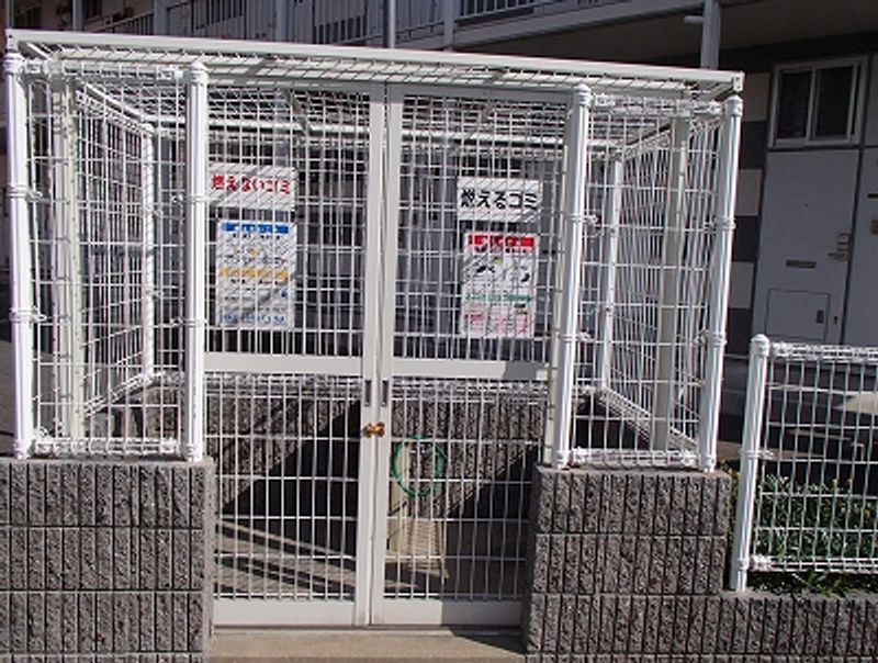 レオパレスメルベーユ その他
