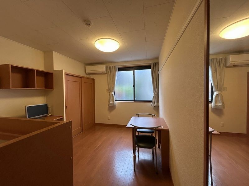 レオパレスＰＡＳＡＤＥＮＡ 居間