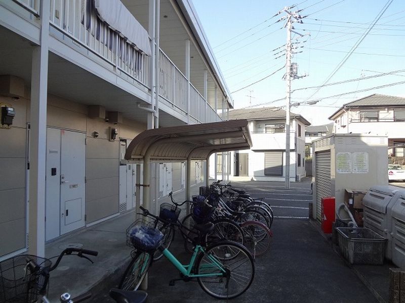レオパレスベルグローブ 共用部分