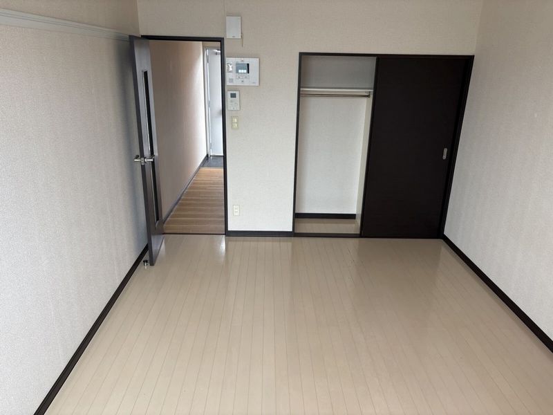 レオネクストインディゴⅠ 居間