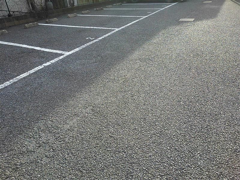 レオパレスクレール 駐車場