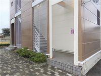 レオパレスＳ・Ｋ エントランス