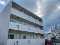 レオパレス那覇うりずん 外観