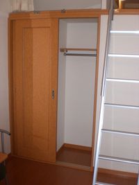 レオパレスプリムラ 収納