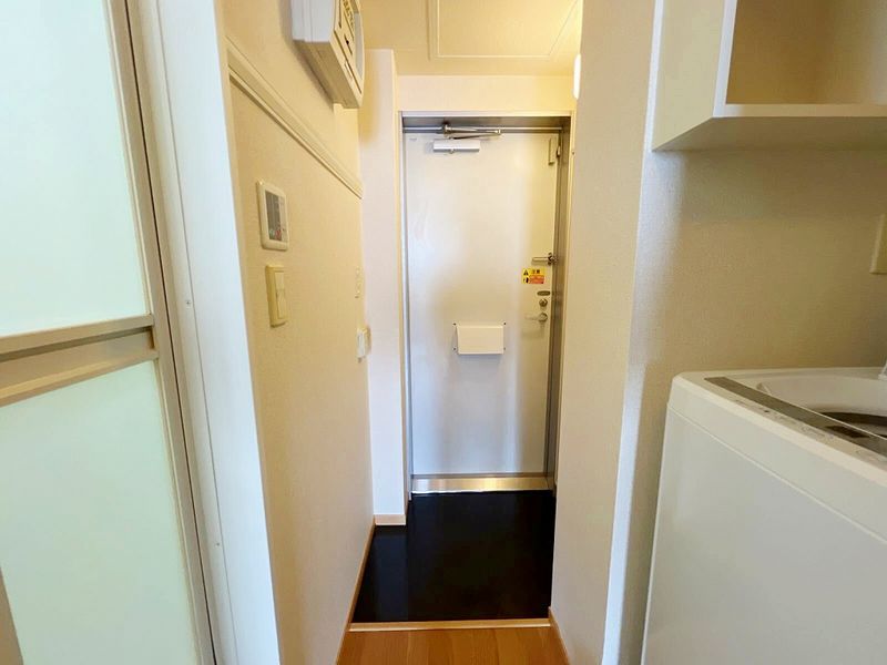 leopalace Koseki Entrance