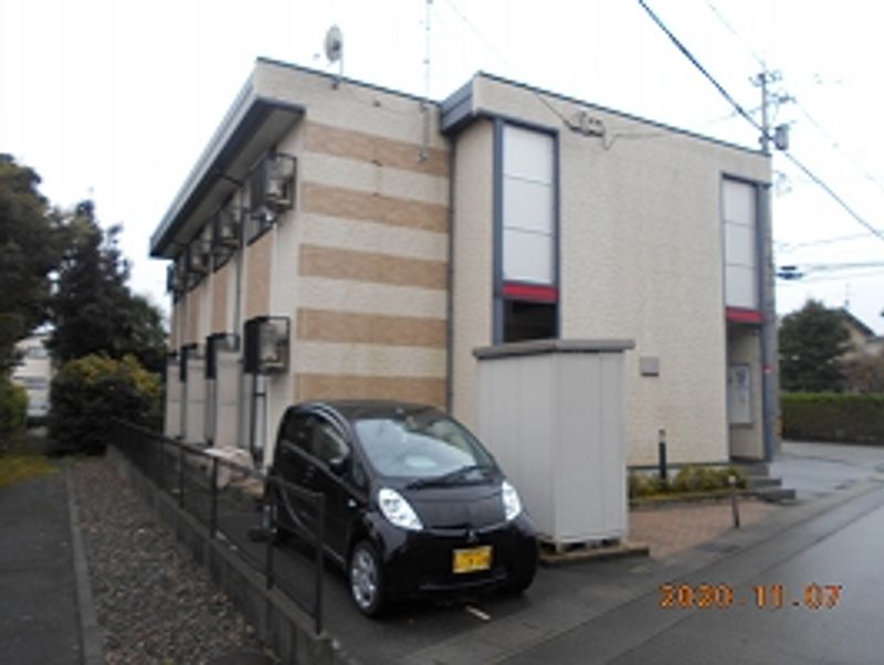 レオパレスパレーゼ丸山２ 外観