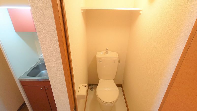 レオパレスミノフルール トイレ