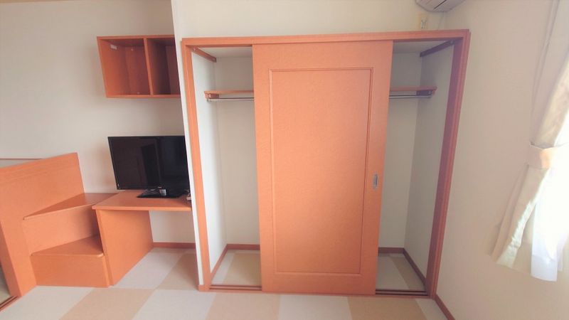 レオパレス若里Ⅱ 収納