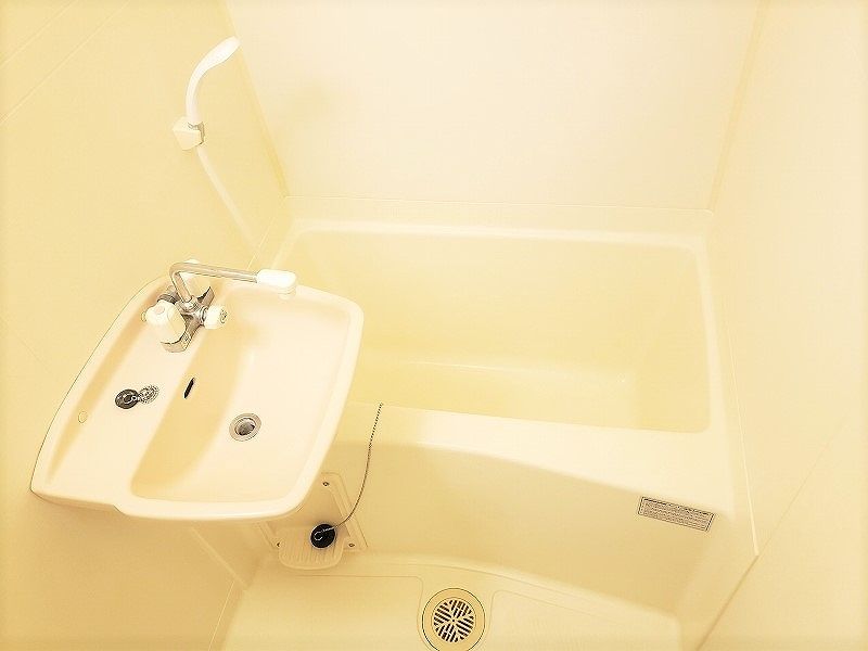 レオパレスしょうたの家 風呂