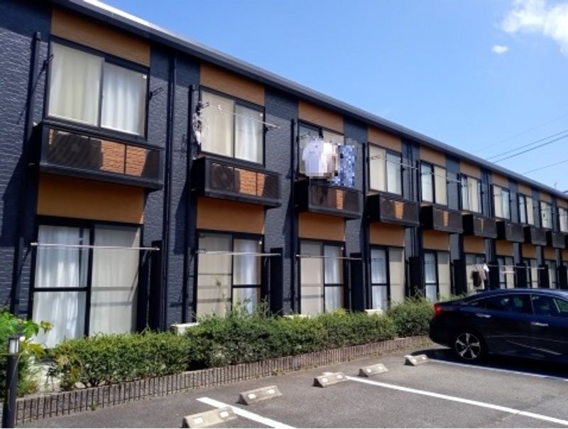 レオパレスグランドゥール北方 外観