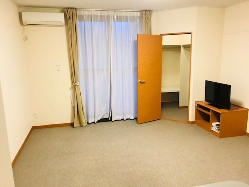 レオパレスノーブル　シャトー 寝室