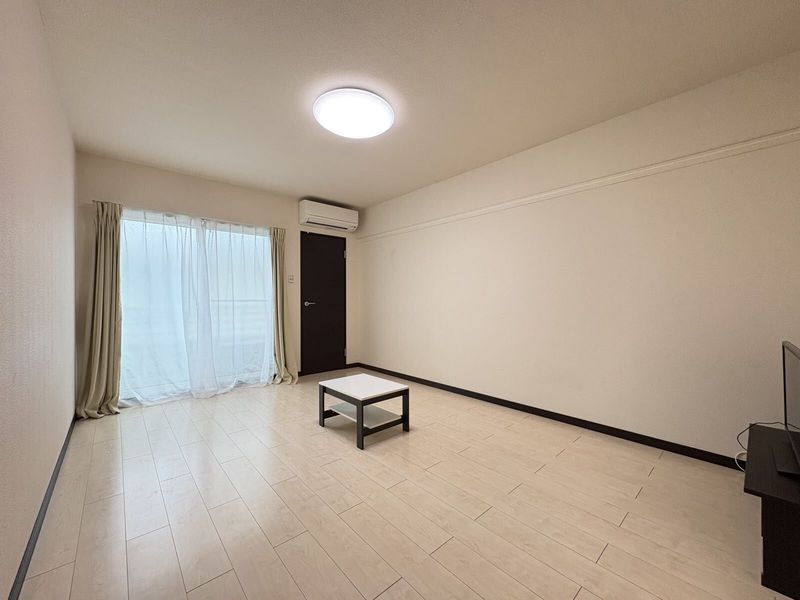 LEONEXT Courage Living room