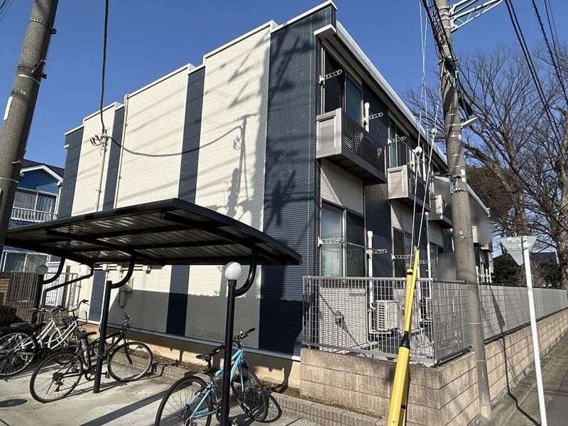 レオネクストルミナウス春日 外観