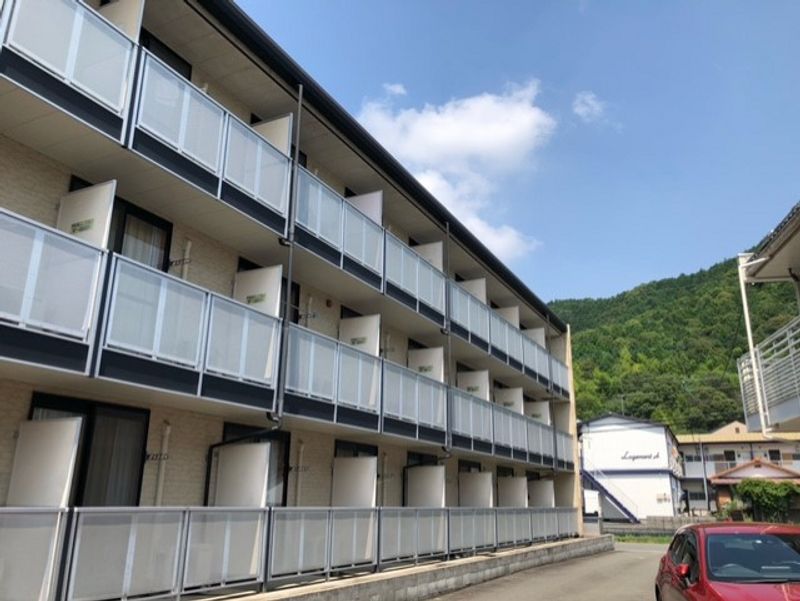 レオパレス大町 バルコニー