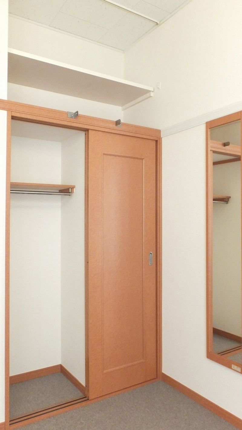 レオパレスとあむ 収納
