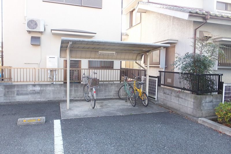 レオパレスカナル 共用部分