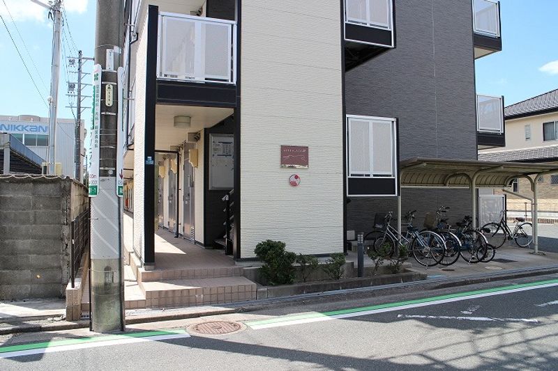レオパレスワイナーム 共用部分