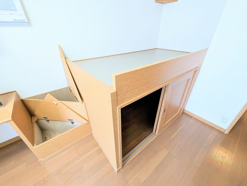 レオパレスアクエリウス 収納