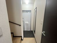 LEONEXT Mint Entrance