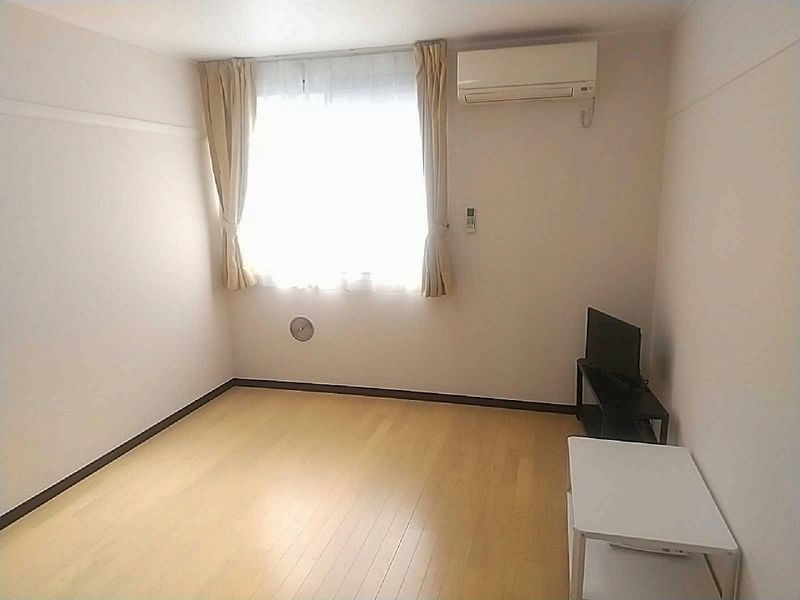 LEONEXT Kite Nest II Living room