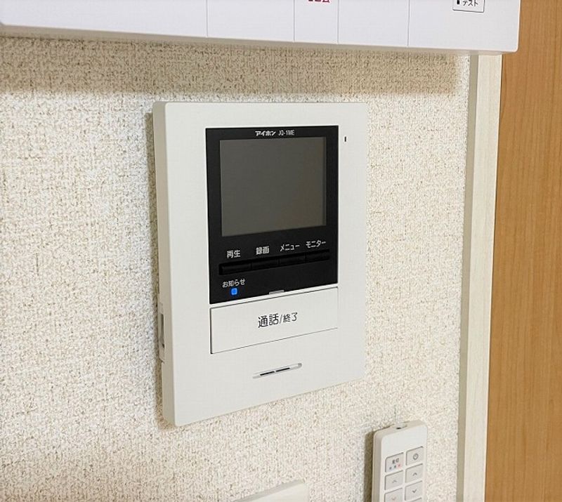 クレイノルナ　ルミエール三郷 セキュリティ