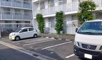 レオパレスアルモニⅠ 駐車場