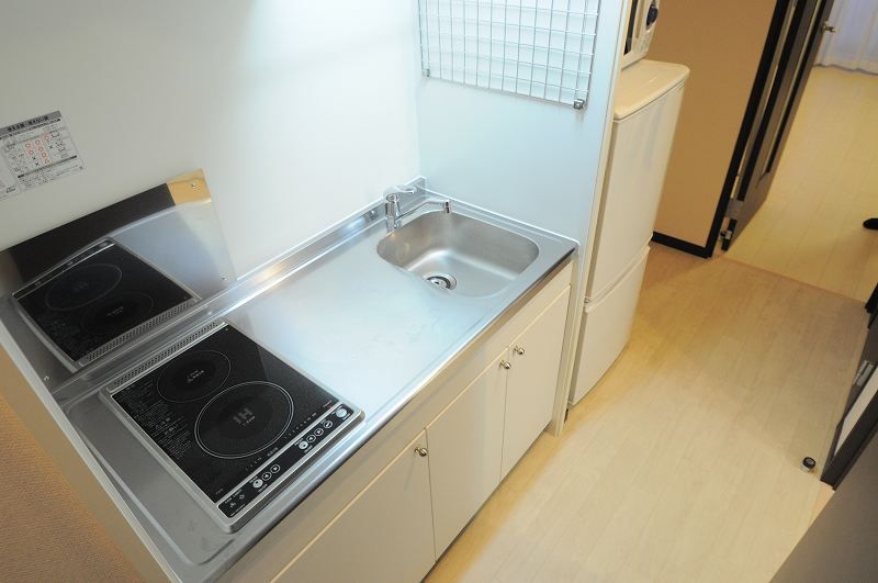 レオネクスト瑠璃 キッチン