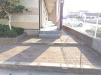 レオパレスコーポ弥生 エントランス