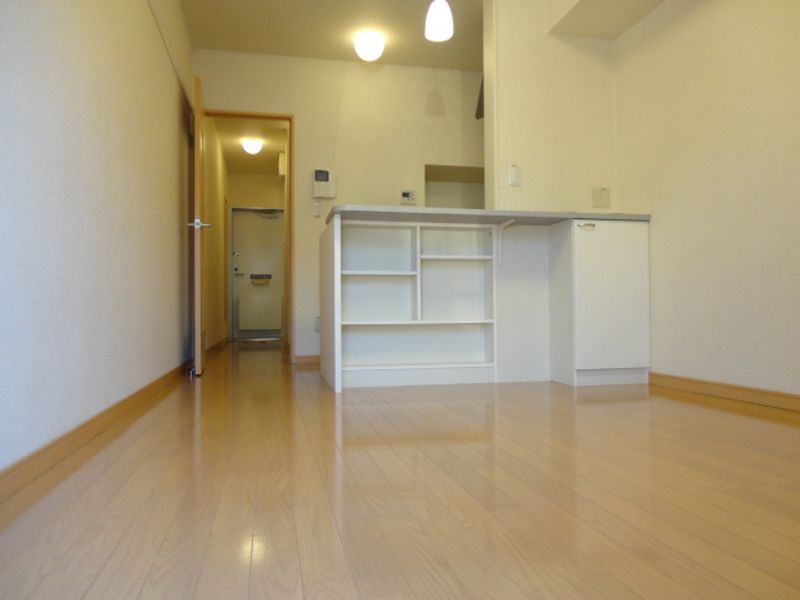 レオパレスリアン 居間
