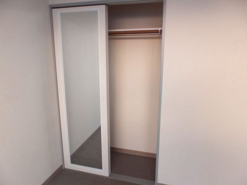 レオパレス緑の香芝 収納