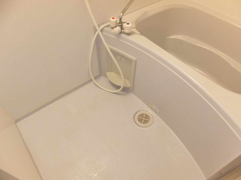 レオパレスピュアタウンⅡ 風呂