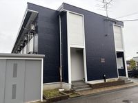 レオパレスチアフル　プレイン エントランス