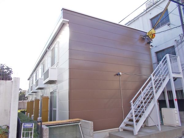 レオパレス長居西 外観