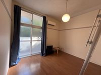 レオパレス豊南 居間