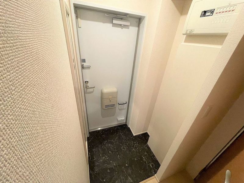 クレイノイーストコート西村 玄関