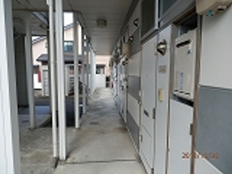 レオパレスニュー北府 共用部分