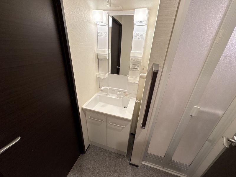 CLEINO Sunrise III 세면대