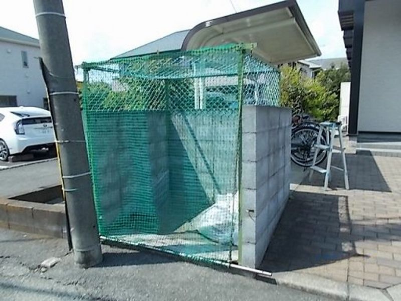 レオパレスエストやわた 共用部分